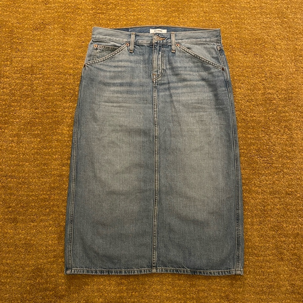 RE/DONE Mid-Rise Midi Denim Skirt 🩵 Size 26 | Color: Vintage Flow